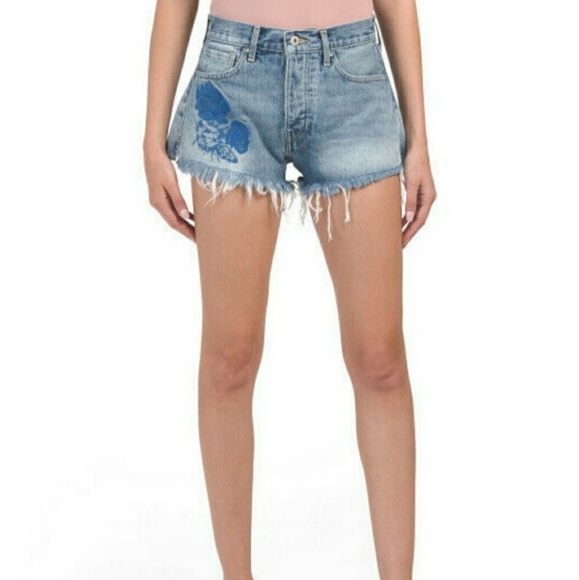 LEVI'S FRAYED HR SHORTS - Picture 1 of 6